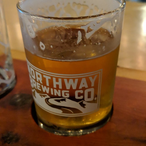 Foto tirada no(a) Northway Brewing Co. por Daniel C. em 10/27/2019