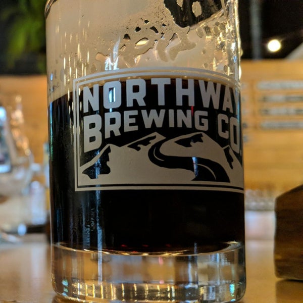 Foto tirada no(a) Northway Brewing Co. por Daniel C. em 10/27/2019