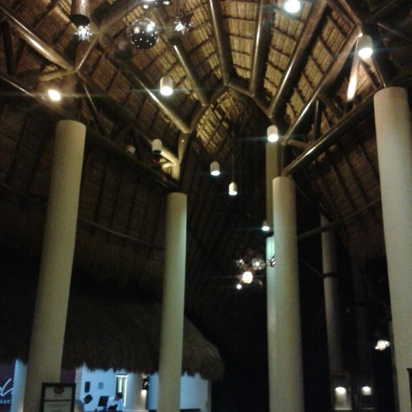 7/12/2013에 Beulo B.님이 Bel Air Collection Resort &amp; Spa Xpu-Ha에서 찍은 사진
