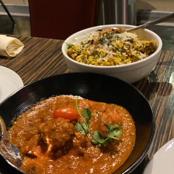 Das Foto wurde bei Spice Affair Beverly Hills Indian Restaurant von Mamamia am 5/26/2021 aufgenommen