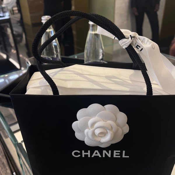 Photos at CHANEL - Boutique in Champs-Élysées