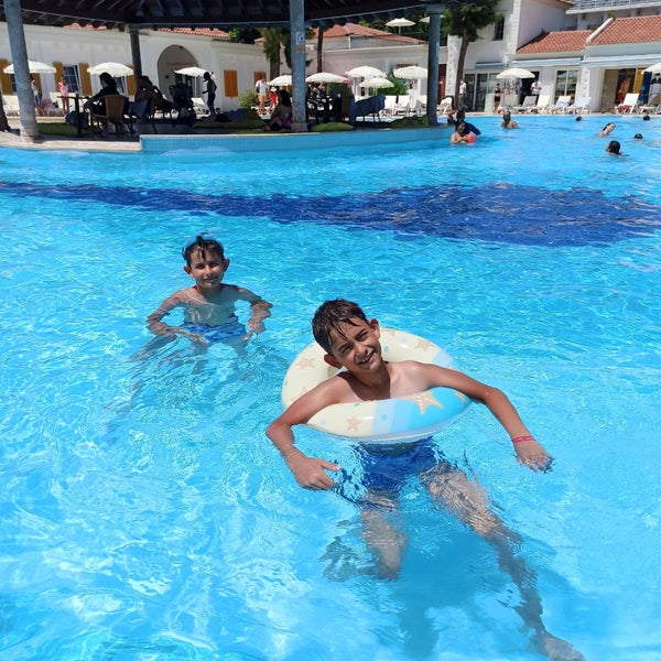 Foto diambil di Atlantique Holiday Club oleh Oktay C. pada 7/30/2021