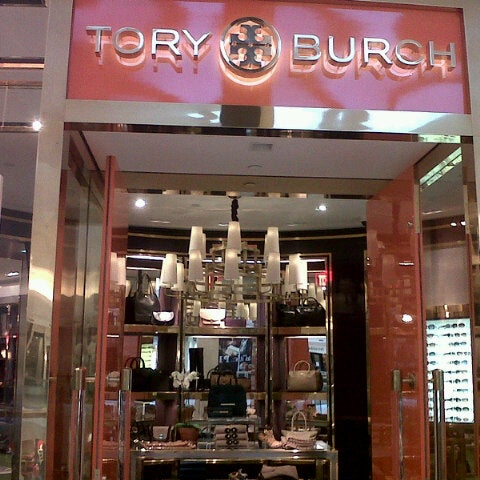 Photos at Tory Burch - 2 tips from 283 visitors