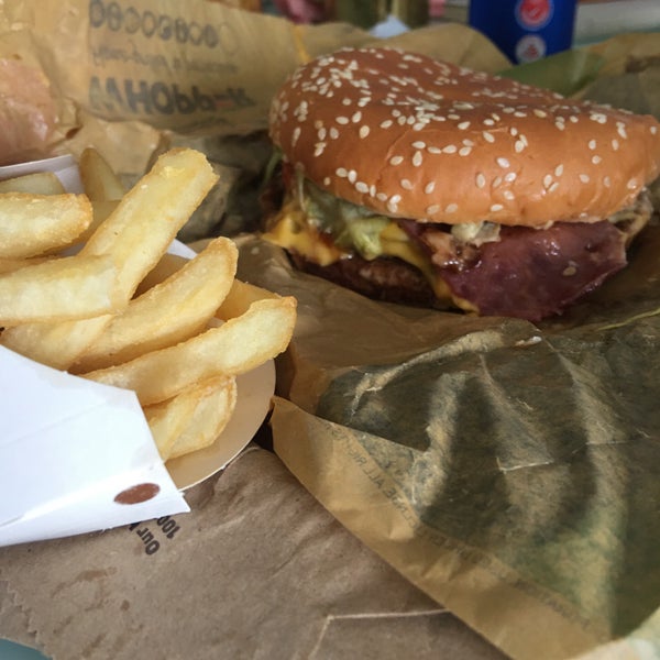 Burger King Fast Food Restaurant In Ampang