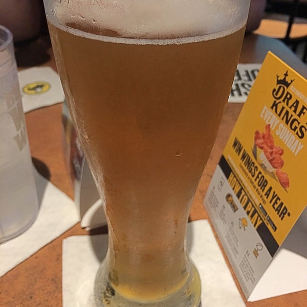 Buffalo Wild Wings Castleton 53 tips