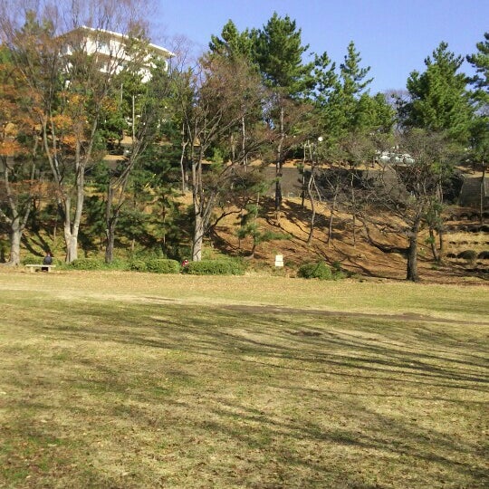 鶴川中央公園 Park 鶴川中央公園 Park
