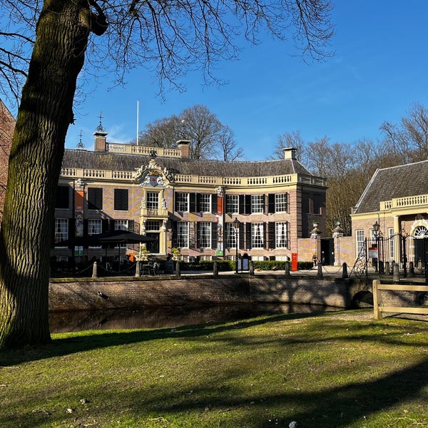 Photo taken at Kasteel Groeneveld by Michel N. on 3/2/2022