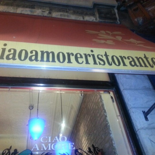 9/29/2012にCecil M.がCiao Amore Italian Ristoranteで撮った写真