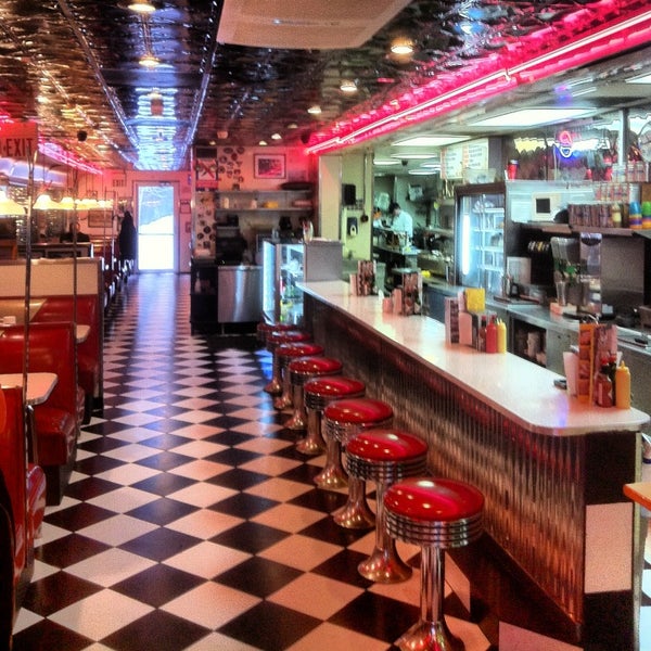 10 Highway Hotspots to Try On Your Canadian Road Trip Road trip, Van life, Road
