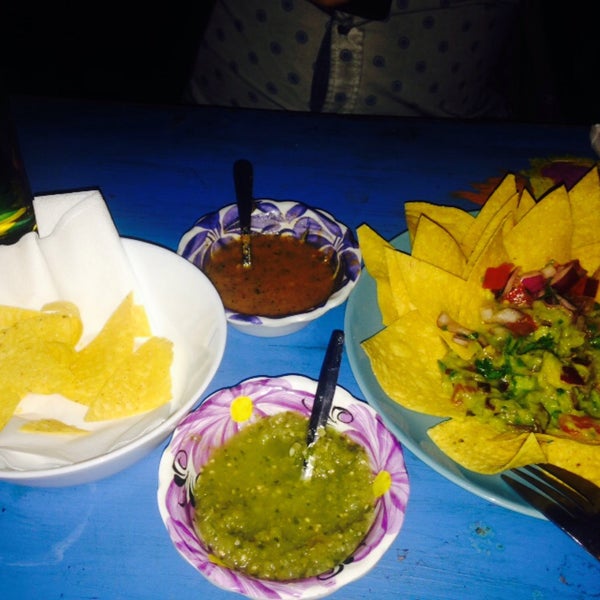 Photo taken at AGÜEVO! Taquería Cantina by Ofeliya B. on 5/24/2015