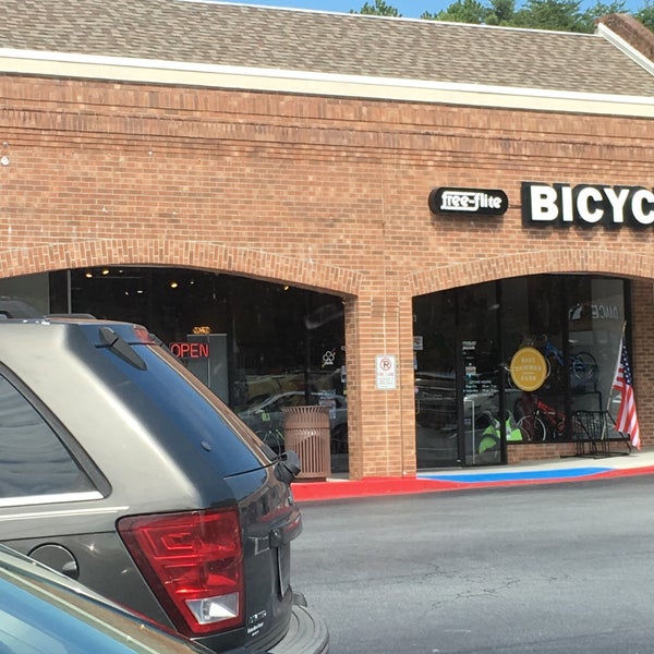 Free Flite Bicycles Bike Shop