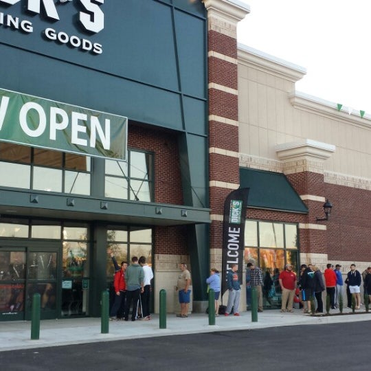 DICK'S Sporting Goods - 2 tips from 213 visitors