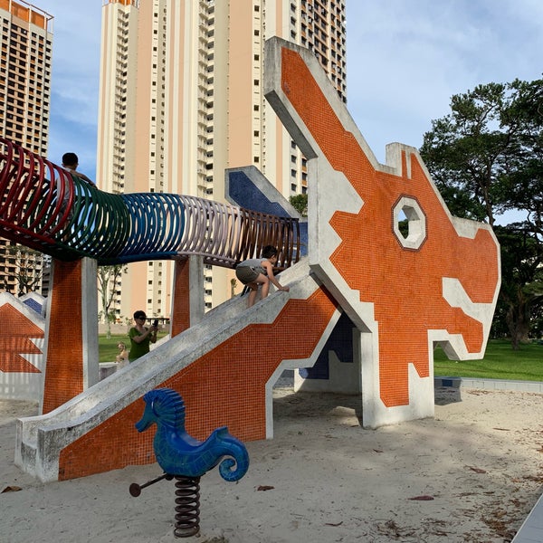 Dragon playground. Дракон площадка детская площадка. Хайфа дракон детская площадка. Хайфа дракон детская площадка. Дракон игровая площадка.