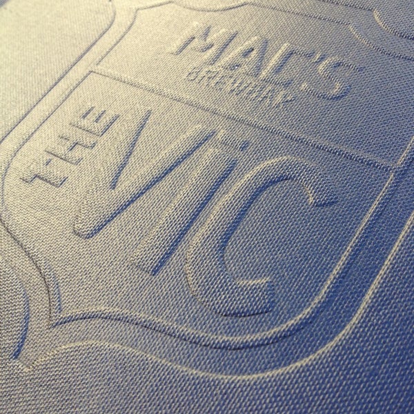 รูปภาพถ่ายที่ The Vic Mac&#39;s Brew Bar โดย Marc S. เมื่อ 12/30/2013
