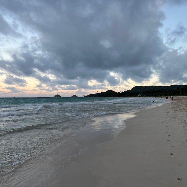 Kailua Beach (Flagpoles) kailua 5 tavsiye