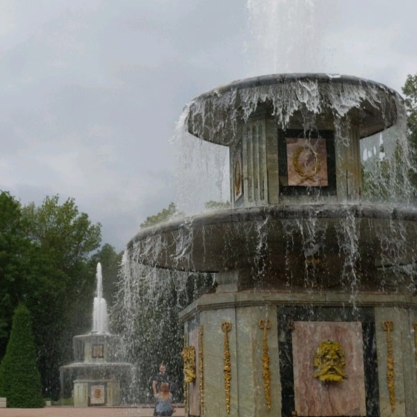 Римские фонтаны в Петергофе