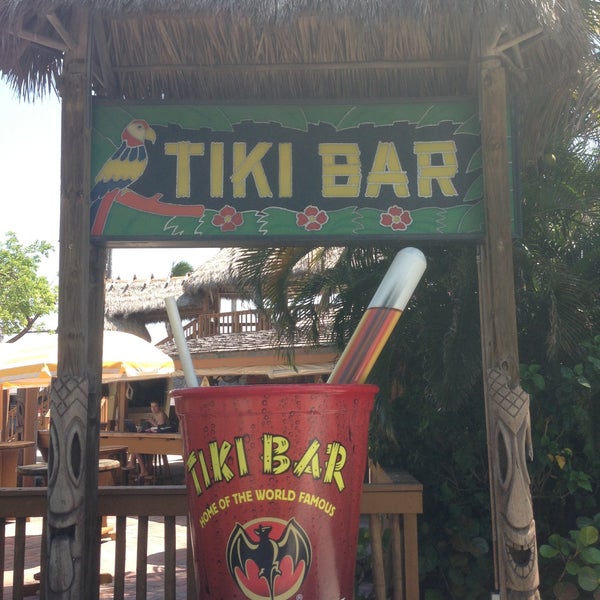 Foto tirada no(a) Tiki Bar por Juha em 5/9/2013