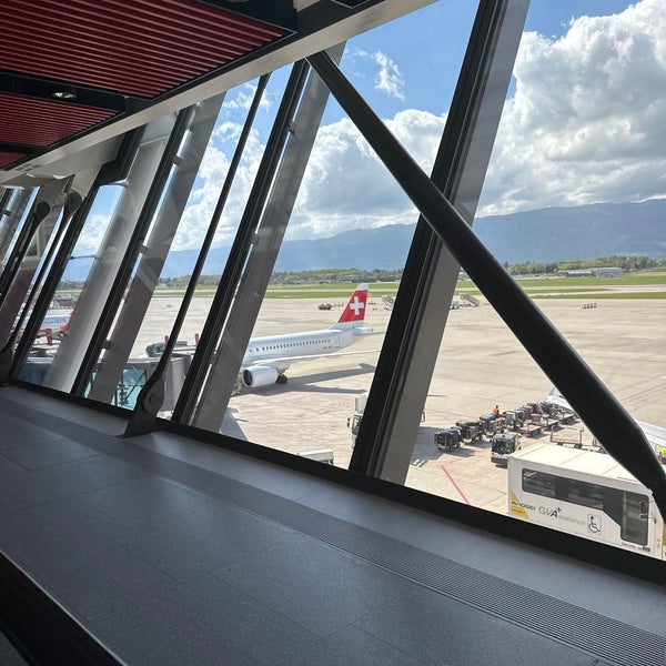Photo taken at Geneva Cointrin Airport (GVA) by SULTAN . on 4/15/2024