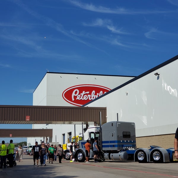 Peterbilt Motors Denton, TX
