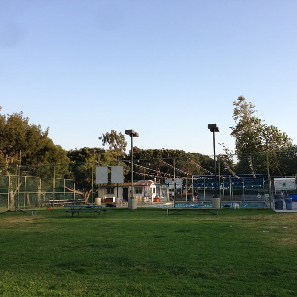 Begg Pool Swimming Pool in Manhattan Beach