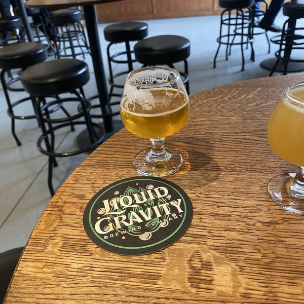 Photo taken at Liquid Gravity Brewing Company by Kevin C. on 3/20/2022