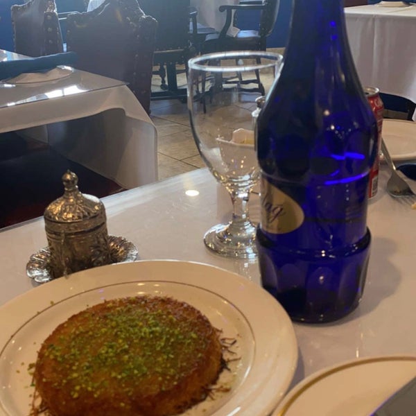 11/25/2022 tarihinde FAHADziyaretçi tarafından Istanbul Blue Restaurant'de çekilen fotoğraf