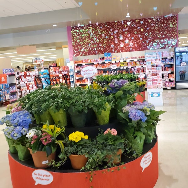 Photos at Nellis AFB Commissary Nellis Air Force Base 4200 Mountain