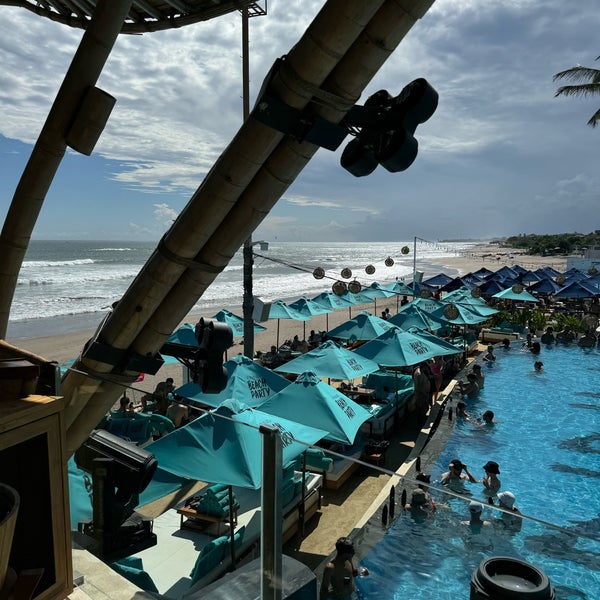 Photo taken at Finn&#39;s Beach Club by Sultan M. on 4/21/2024