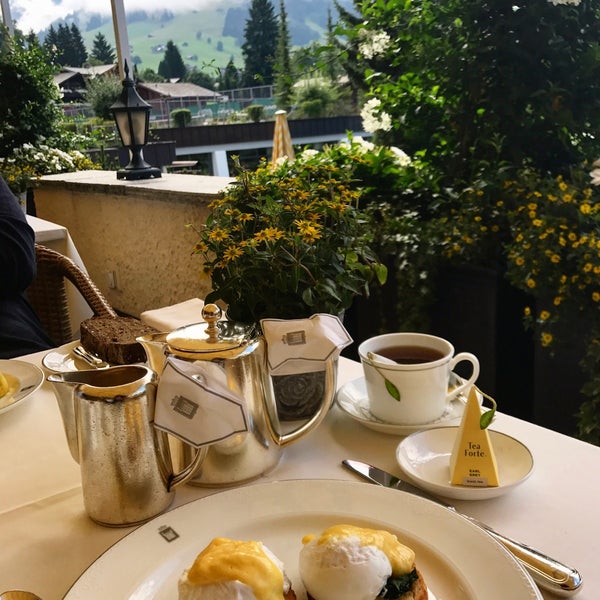 Das Foto wurde bei Gstaad Palace Hotel von Lama am 7/21/2017 aufgenommen