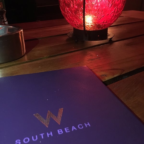 5/23/2016 tarihinde Saleh A.ziyaretçi tarafından LivingRoom Lounge At The W SouthBeach'de çekilen fotoğraf