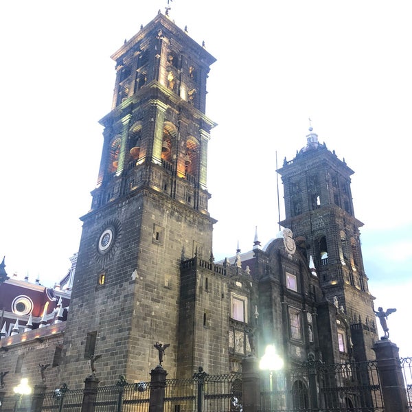 รูปภาพถ่ายที่ Zócalo โดย Giio V. เมื่อ 6/27/2022