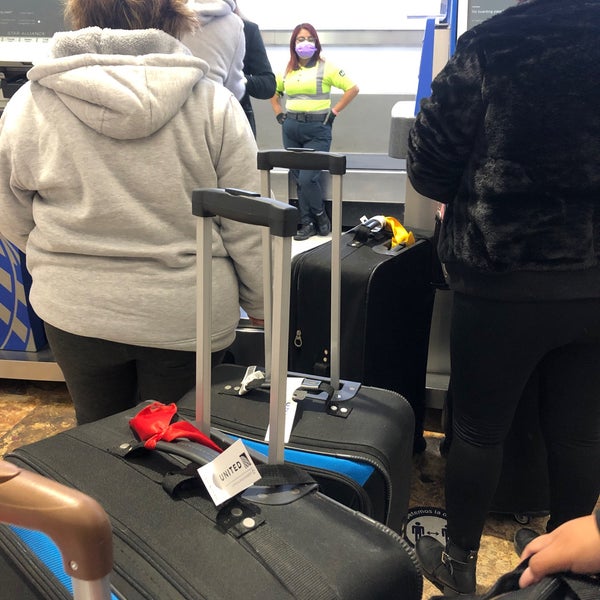 United Airlines - 11 tips from 1447 visitors