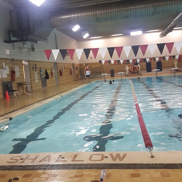 new mills swimming baths