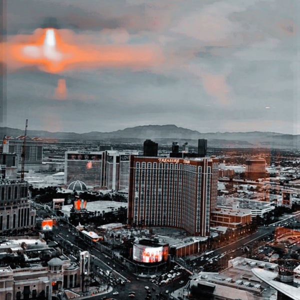 รูปภาพถ่ายที่ Encore at Wynn Las Vegas โดย Abdulrhman เมื่อ 9/23/2023