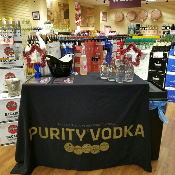 Photos at Stew Leonard's Wines Wine Store in Farmingdale