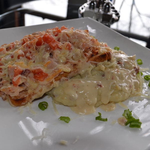 Try the Frannie's Hot Brown..Turkey & Tomato on Sourdough, topped with a Bacon Romano Cream Sauce, served over Mashers $10..delish!