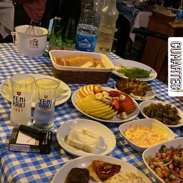 Photo taken at Kumsal &amp; İnci Restaurant by Sefa G. on 5/28/2022