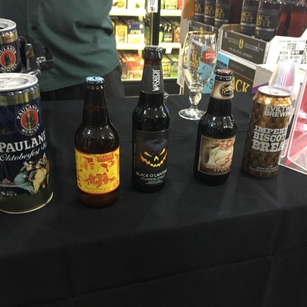 Бутылка для растительного масла. Ворует алкоголь. Дизайн винного бутика. Пункт приема стеклотары. Бутылка в магазине стоит 1.