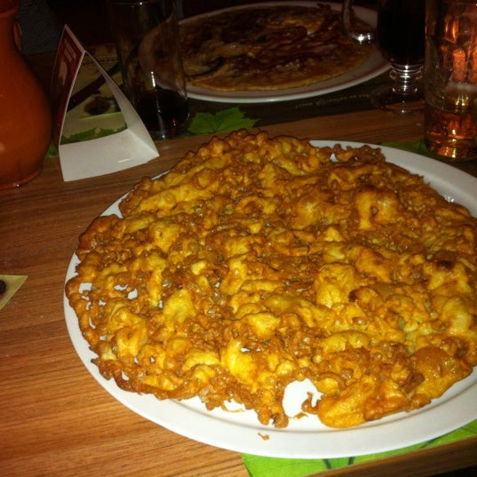Das Foto wurde bei Pannenkoekenrestaurant de Ossenstal von Mario K. am 10/17/2012 aufgenommen