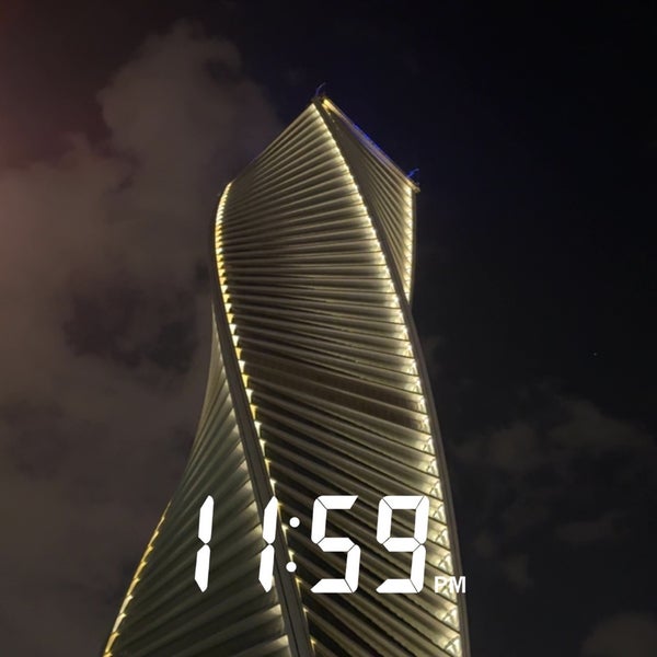รูปภาพถ่ายที่ Majdoul Tower โดย Faisal A. เมื่อ 12/31/2023