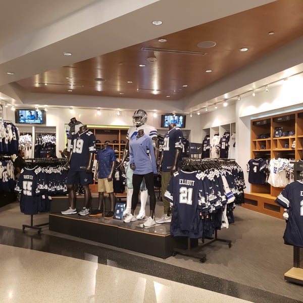 Photos at Dallas Cowboys Pro Shop - Sporting Goods Retail