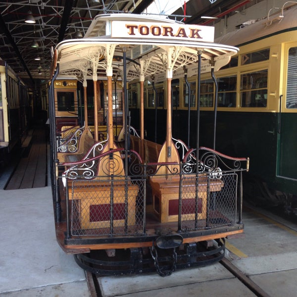 Foto tomada en Melbourne Tram Museum  por Tom L. el 11/28/2015