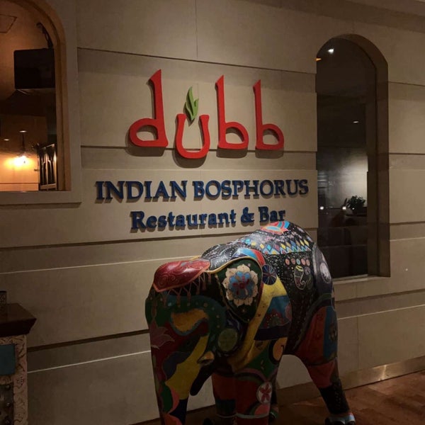Foto diambil di Dubb Indian Bosphorus Restaurant oleh S pada 11/17/2022