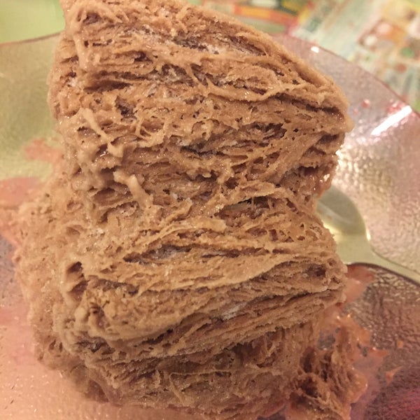 D.ice ไอศกรีมเกล็ดหิมะ ice cream coffee & bakery Dessert Shop