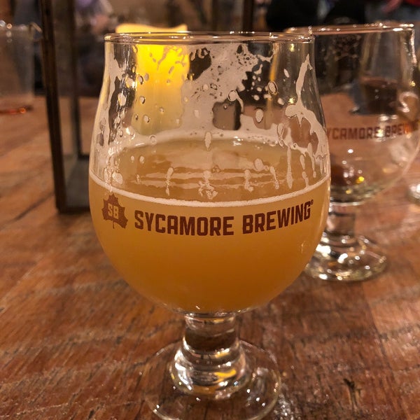 Foto diambil di Sycamore Brewing oleh Lora R. pada 12/16/2018