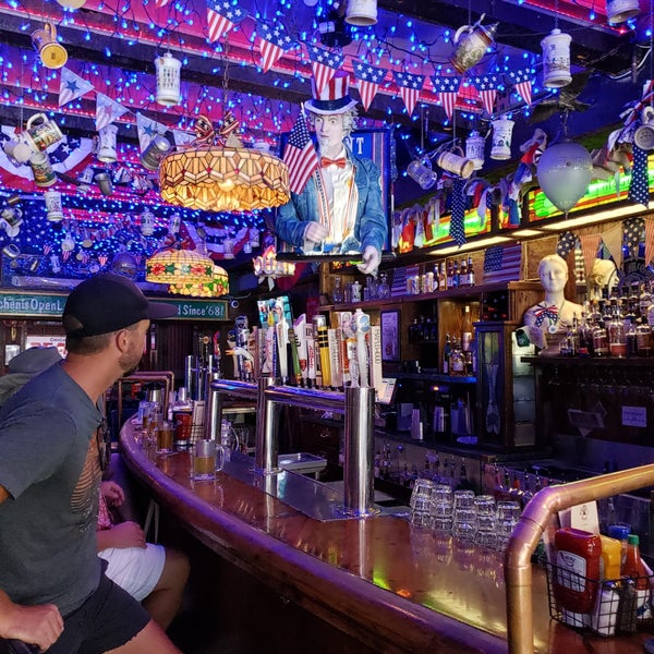 Photo taken at Butch McGuire&#39;s by Ryan C. on 7/6/2019