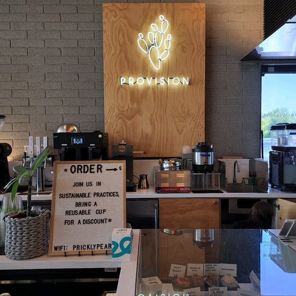 Foto scattata a Provision Coffee Bar da Ryan C. il 5/2/2022