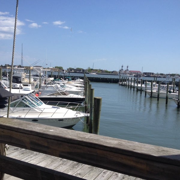 Photo taken at Harbor View Restaurant by Diane S. on 5/31/2014