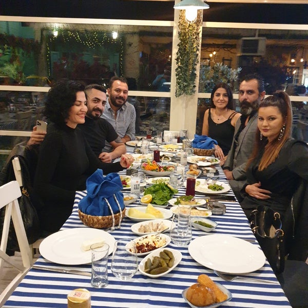 Foto diambil di Zeytinlik Restoran oleh Ayfer D. pada 11/19/2022