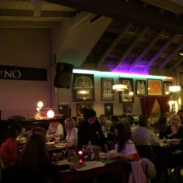 Photo taken at Torino Bar &amp; Bistró by Néstor T. on 8/31/2014